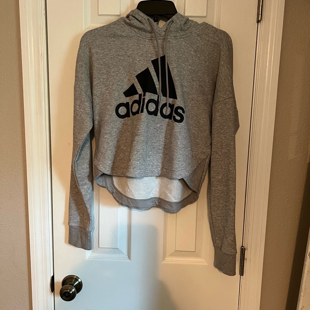 Addidas sweater size xs